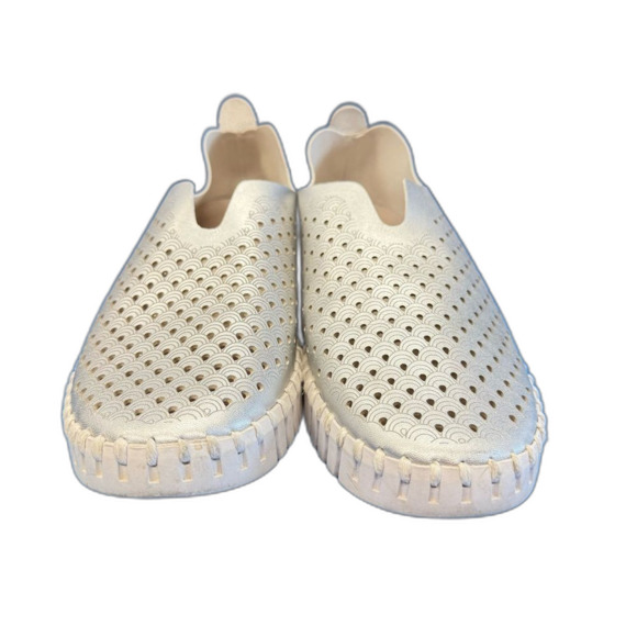 Ilse Jacobsen slip on tulips Platino Silver  Perforated Design US 7.5/ EU 38 - Picture 4 of 9